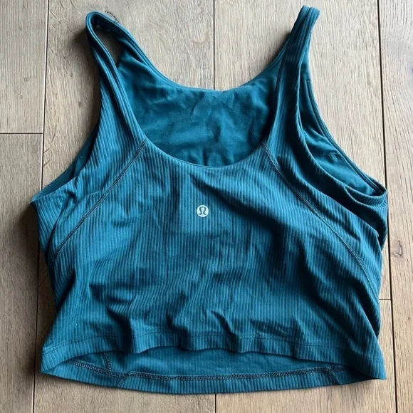 Women’s Lululemon Halter Workout Tank - Picture 2 of 2